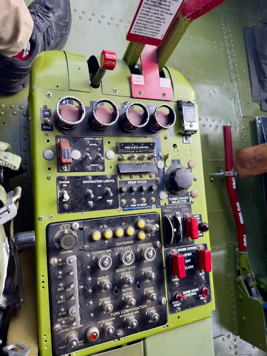 Cockpit controls and gauges